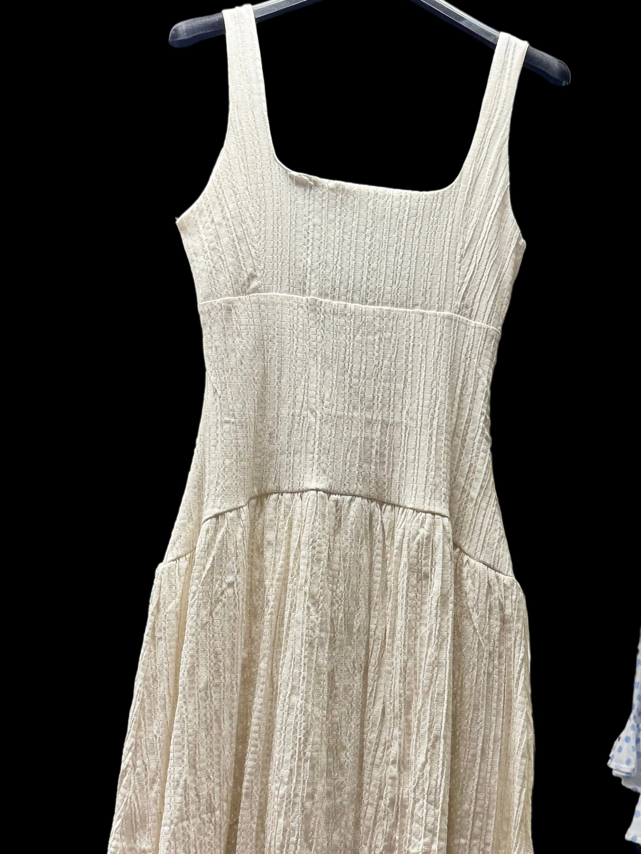 Kleid Rückenausschnitt - Mein Shop