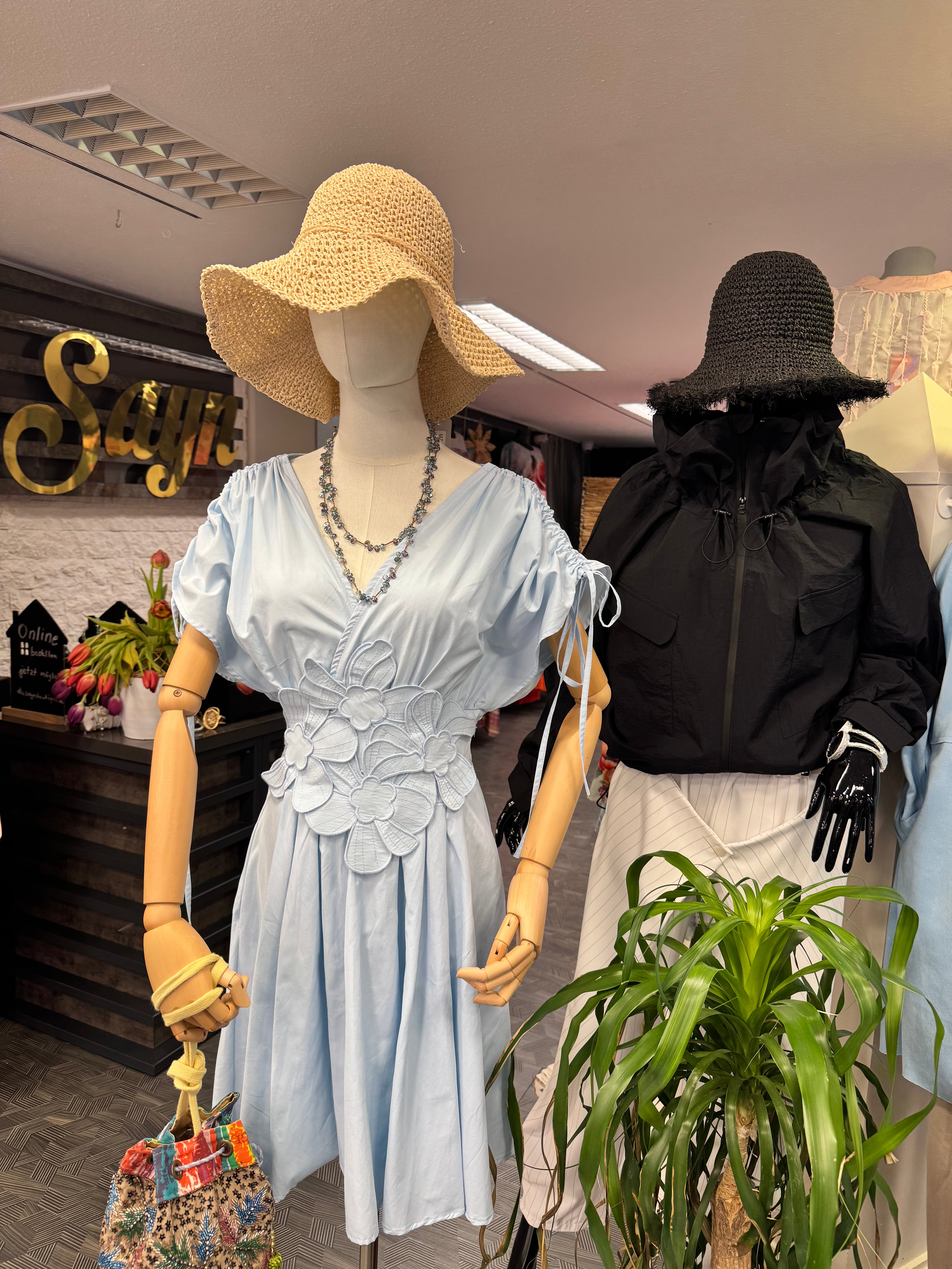 Blumenkleid - Mein Shop